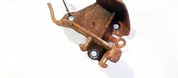 Nissan Note (E11) Bracket in trunk/boot 