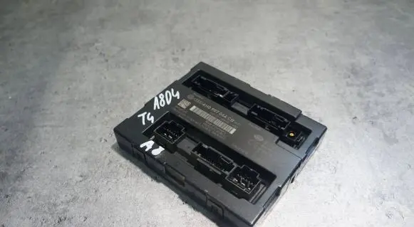 Audi A8 S8 D4 4H Comfort/convenience module 4H0907064CB