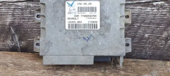 Renault Twingo I Engine control unit/module 7700856784