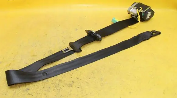 Porsche Cayenne (9PA) Front seatbelt
