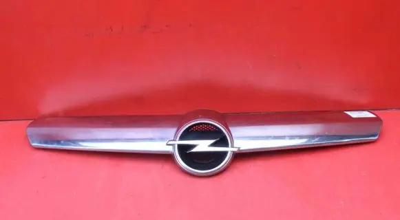 Opel Corsa D Front grill 13223226