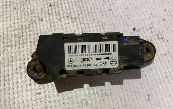 Mercedes-Benz E W211 Airbag deployment crash/impact sensor a0018209126 0018209126