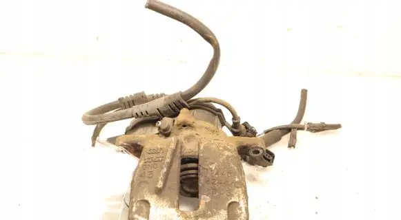 Rear brake caliper