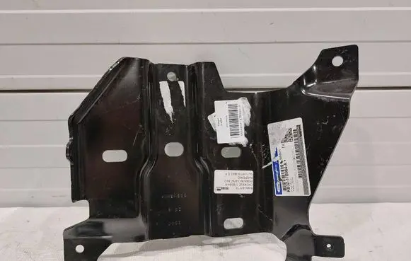 Ford Ranger Front bumper mounting bracket KB3Z17B984A