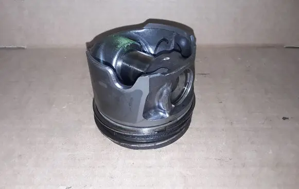 Dodge Nitro Piston 13G