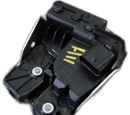 Mercedes-Benz B W247 Tailgate/trunk/boot lock/catch/latch 