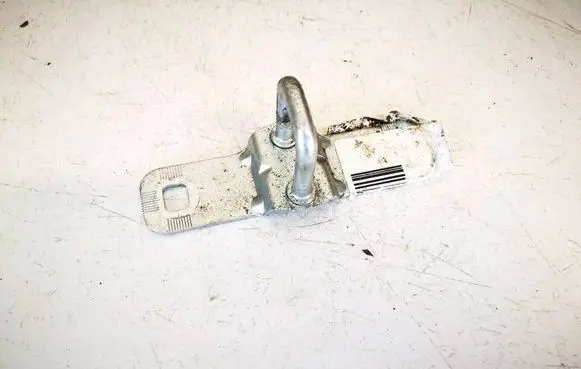 Alfa Romeo Mito Rear door lock loop/hook striker 