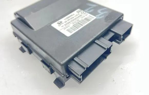 Mercedes-Benz E W211 Tailgate/trunk control unit/module A2118209426