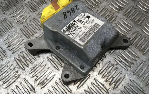 Renault Trafic II (X83) Airbag control unit/module 8200112746A 91167362 0316DH40871