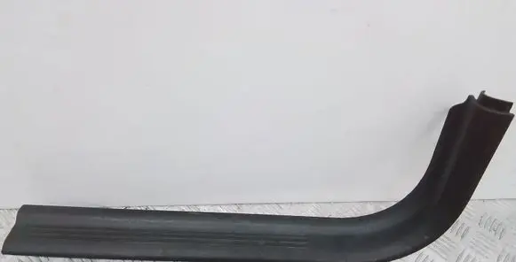 Volvo C30 Front sill trim cover 8641784