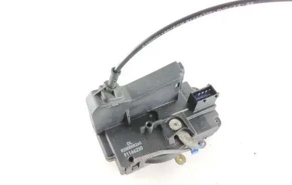 Renault Trafic II (X83) Front door lock 8200008260 91166230