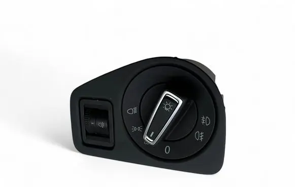 Volkswagen Golf VII Light switch 5G1858341