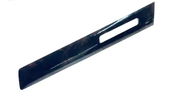 Volkswagen Touareg II Front door trim bar 7P6867440R
