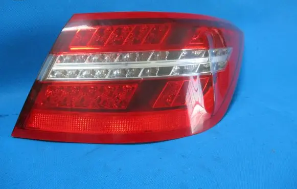 Mercedes-Benz E A207 Rear/tail lights A2079060258