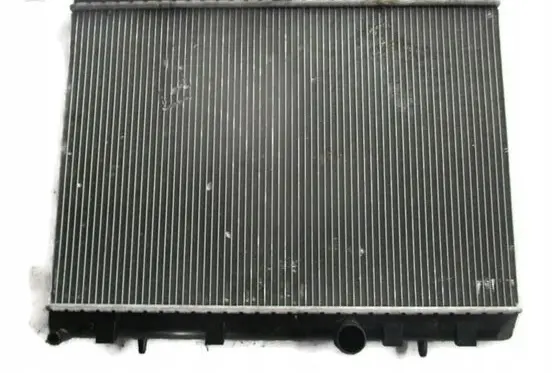 Peugeot 5008 Coolant radiator