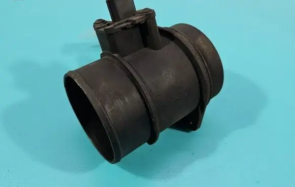 Renault Master III Mass air flow meter 165765213R IMPRK1529697