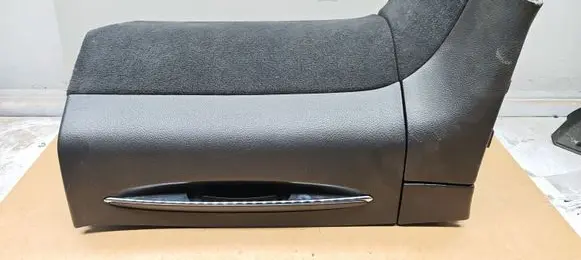 Mercedes-Benz CLK A209 C209 Glove box A2096800191