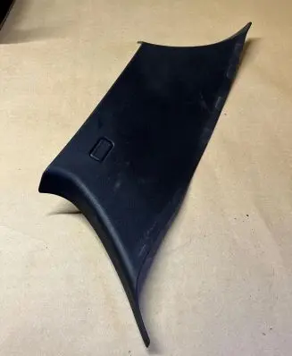 BMW 1 E81 E87 (D) pillar trim (bottom) 7058340 14011812