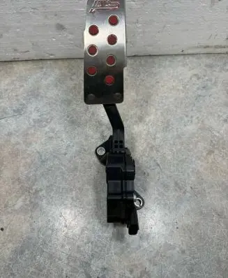Subaru WRX Accelerator throttle pedal 36010AG140 1988007120 02M24C00300