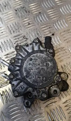 Volkswagen PASSAT B6 Vacuum pump 03g145209