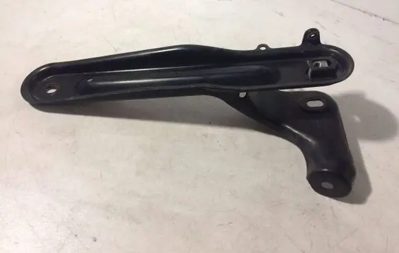 Porsche Cayenne (9PA) Engine mounting bracket 7L5199373A
