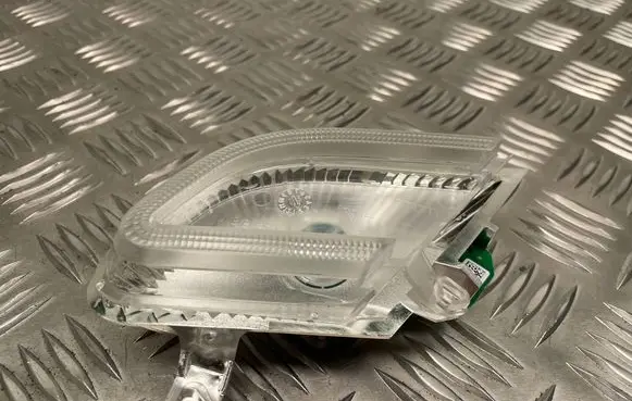 Mercedes-Benz C W204 Headlight part 1315320491