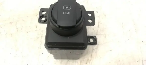 USB socket connector