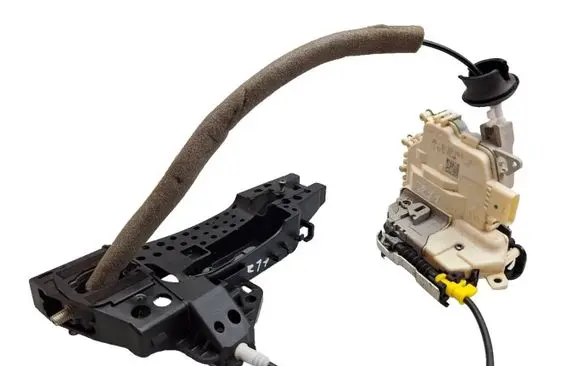 Audi Q5 SQ5 Front door lock 8J1837016D