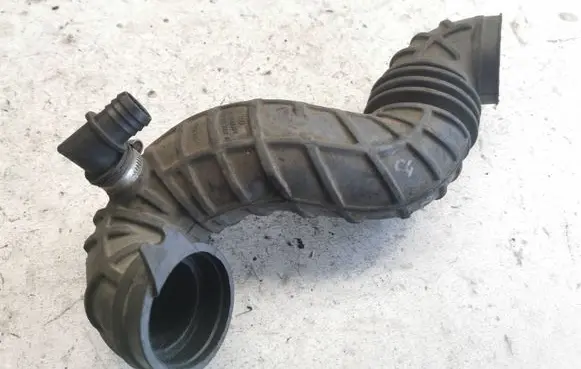 Audi A6 S6 C4 4A Air intake hose/pipe 4a0145747a