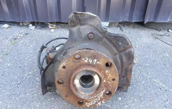 Fiat Ducato Front wheel hub