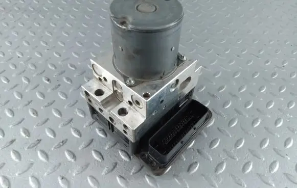 Audi A8 S8 D4 4H ABS Pump 4H0907379AA 4H0614517S 0265250588
