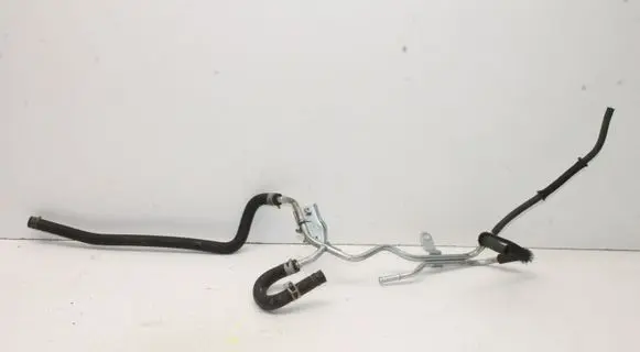 Toyota RAV 4 (XA40) Engine coolant pipe/hose