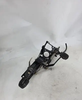 BMW 5 E34 Pedal assembly 1981512