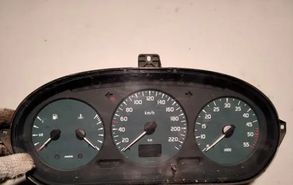 Renault Scenic I Speedometer (instrument cluster) 7700844183