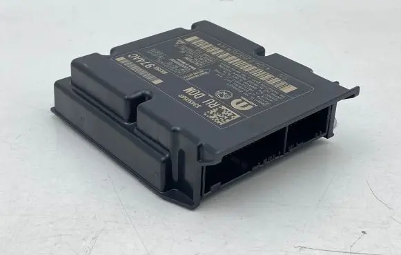 Chrysler Pacifica Airbag control unit/module 68358974AC