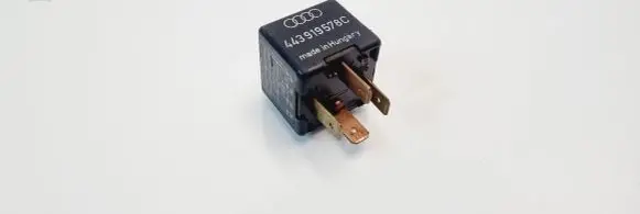 Audi A4 S4 B5 8D Other relay 443919578C