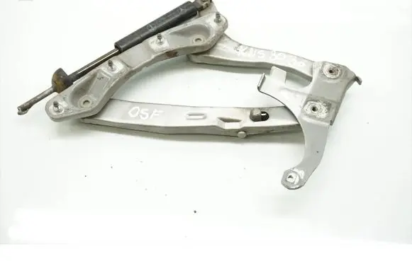 Mercedes-Benz C W202 Engine bonnet/hood hinges 2028800228