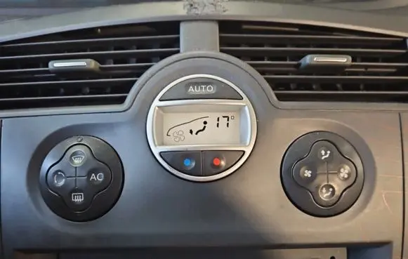 Renault Scenic II - Grand scenic II Climate control/heater control trim 69340055 IMPRK1400619
