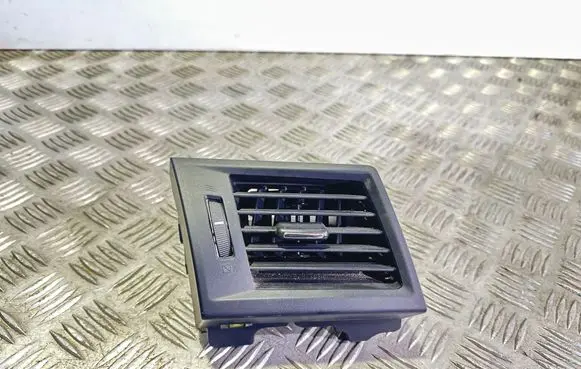 Subaru Outback Dashboard side air vent grill/cover trim 66110AJ010
