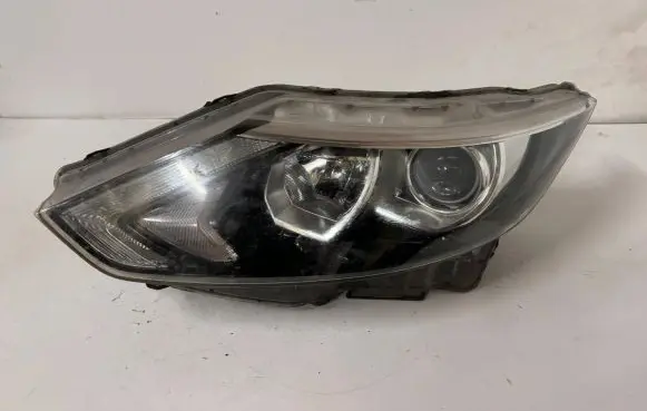 Nissan Qashqai Headlight/headlamp 10018013