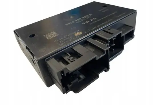 Audi A4 S4 B9 Tow bar trailer control unit/module 8W0907383A