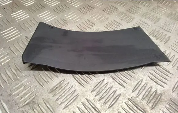 Porsche Cayenne (92A) Rear/tail light trim molding 7P5945255A