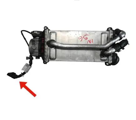 Mercedes-Benz S W221 Intercooler radiator A2780900514
