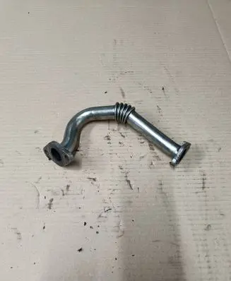 Volkswagen Crafter EGR valve line/pipe/hose 03L131521AR
