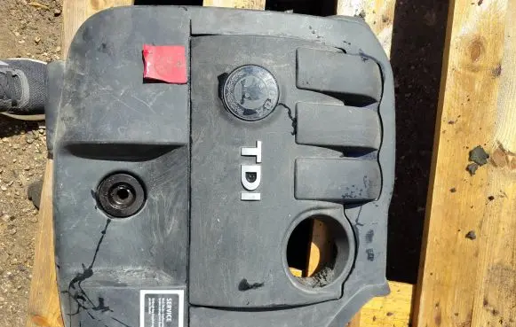Skoda Fabia Mk1 (6Y) Engine cover (trim) 3001991000