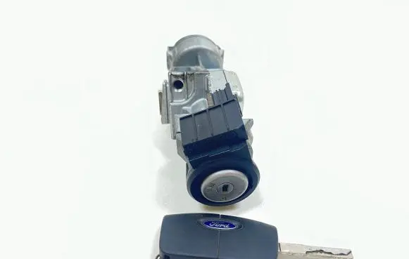 Ford Focus Ignition lock 3M513F880AC