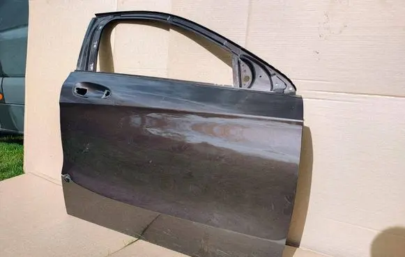 Mercedes-Benz A W176 Front door A17672202