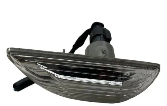 Opel Mokka Front fender indicator light 1090149