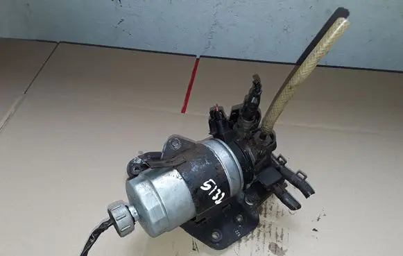 Hyundai Trajet Fuel filter NOCODE