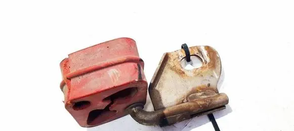 BMW 3 E90 E91 Sway bar bush bracket, rear 